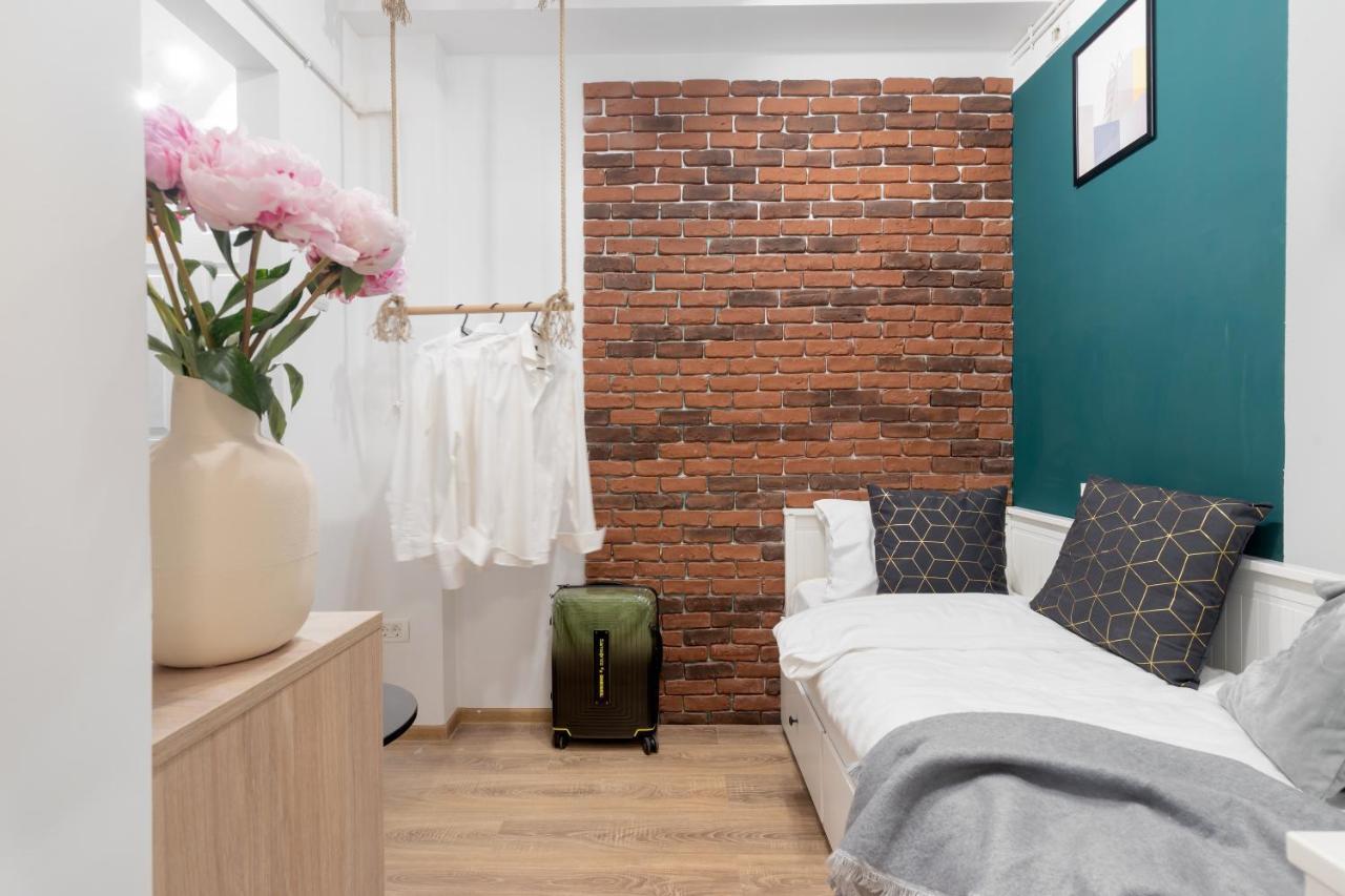 Ultra Central, 15 Sqm Studio By Urbanesq Bucareste Exterior foto